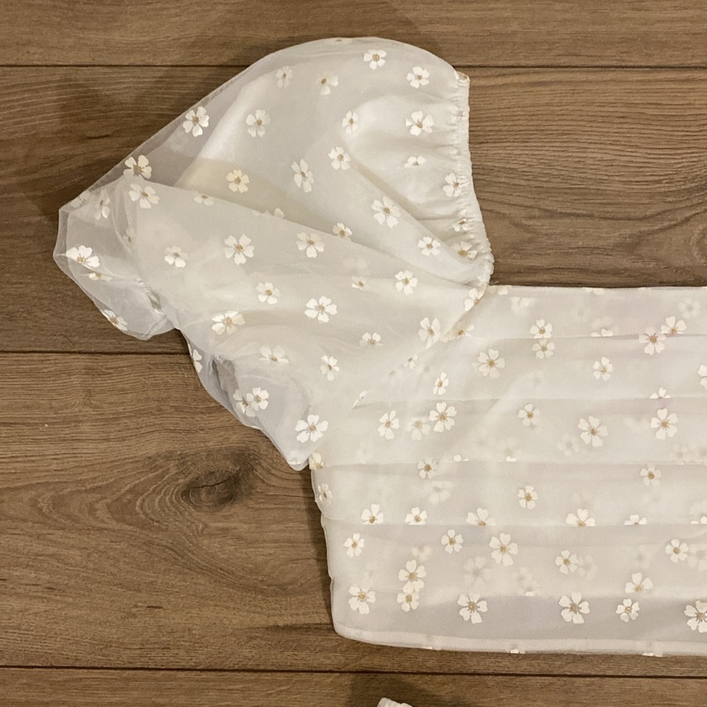 NWOT Buddy Love Cutie Skirt Top Set English Daisy Bridal White & Gold Medium - Picture 6 of 11